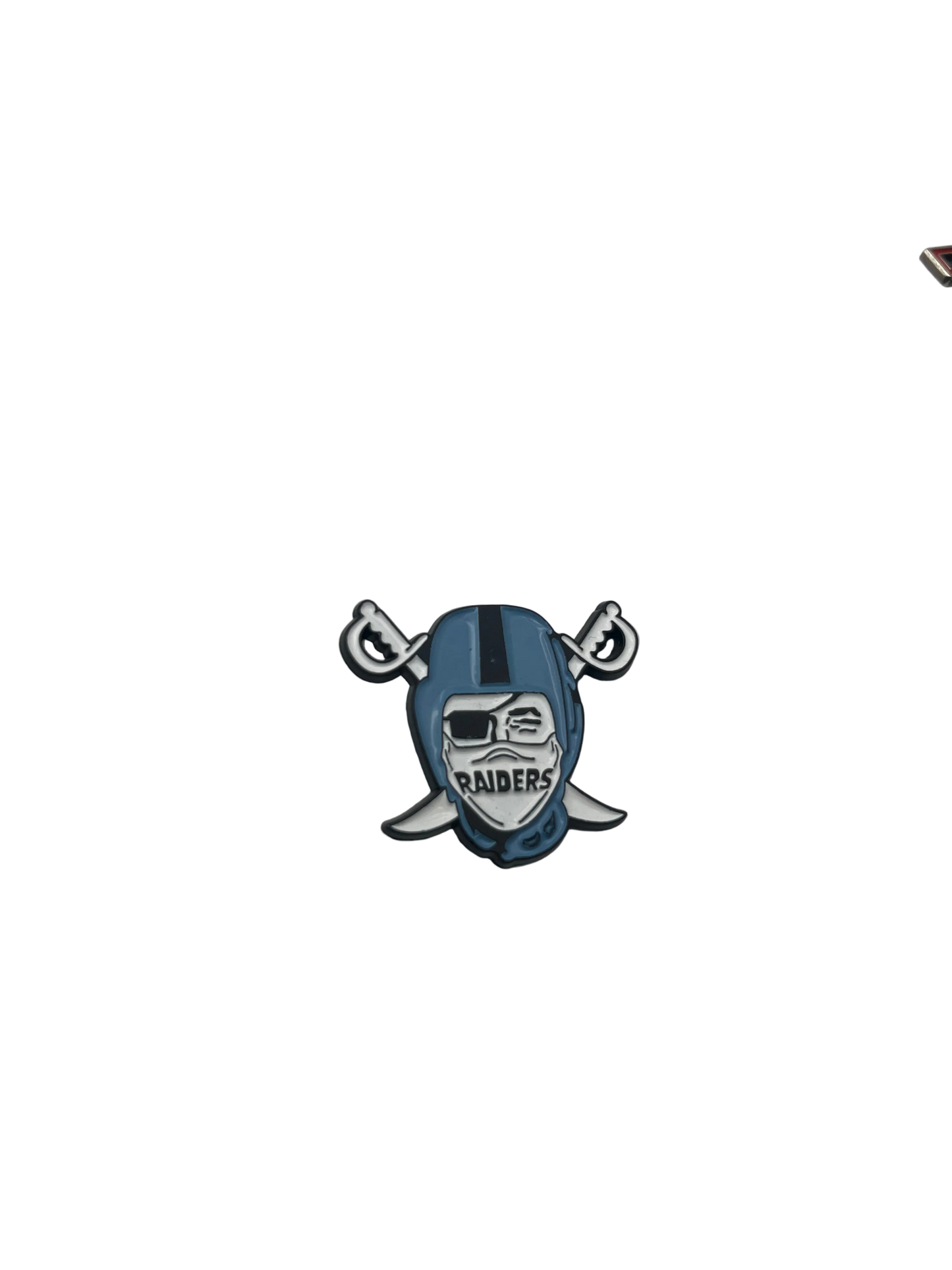 Raiders pin